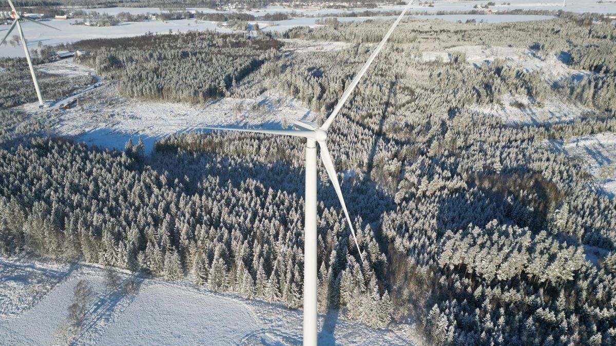 The first in the world: a wooden wind turbine was installed in Sweden