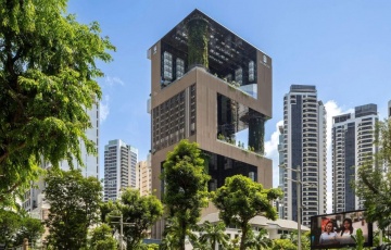 Садові тераси та зелені колони: у Сінгапурі побудували унікальний готель